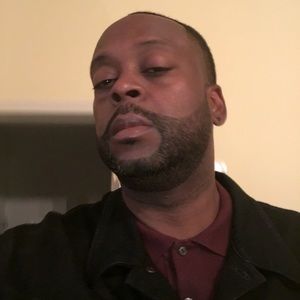 Meet your Posher, Elijah